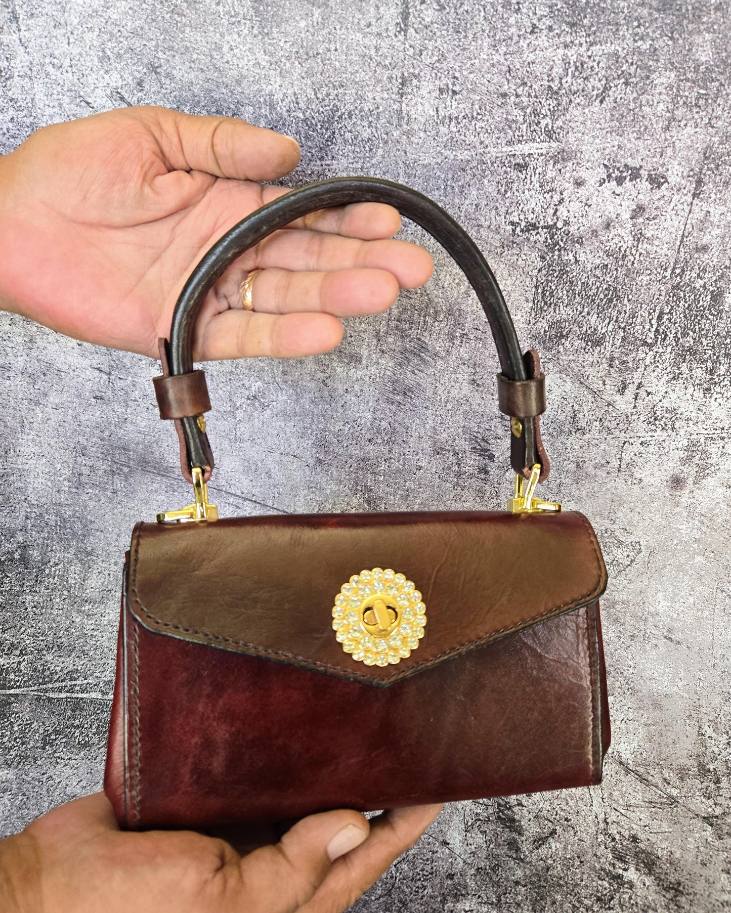 Hand Stitched, Full Grain, Brown Leather Handbag - Handcrafted Purse