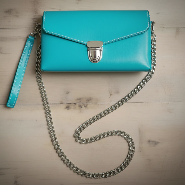 Versatile Small Leather Phone Bag– Handcrafted Luxury in a Compact Design
