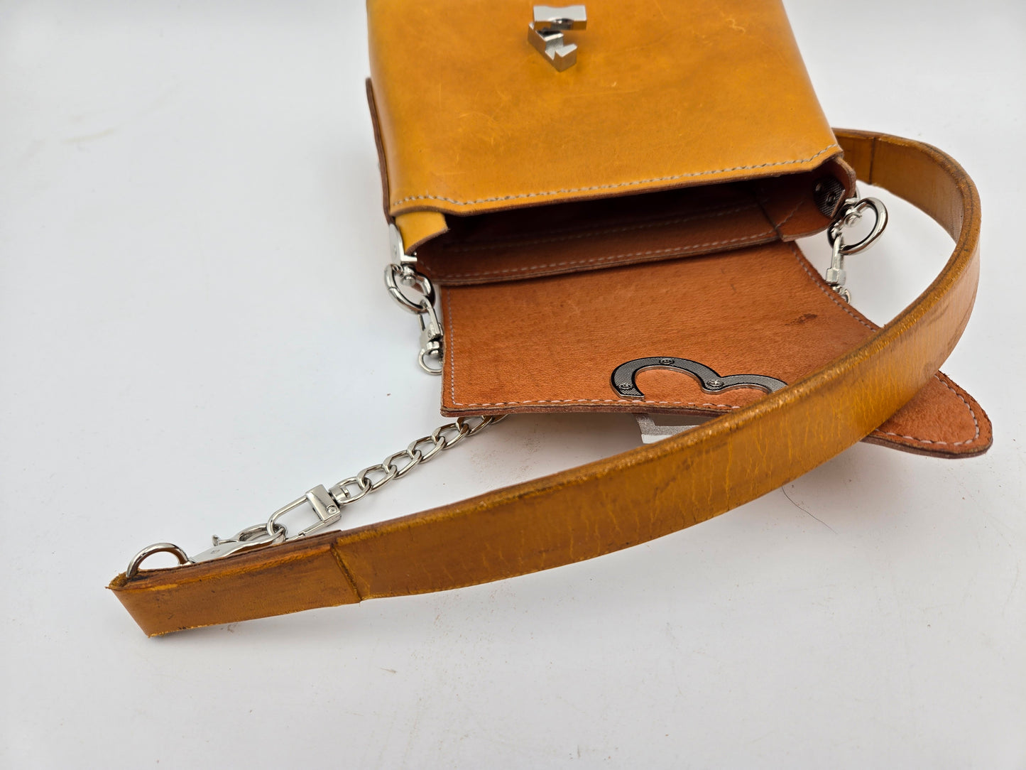 Heart-Lock Leather Shoulder Bag