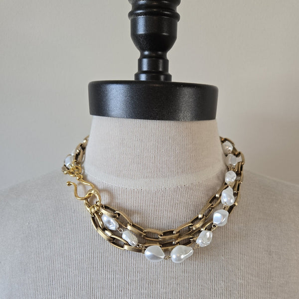Elegant Baroque Pearl Multi-Strand Choker: Luxurious Gold Statement Necklace for Special Occasions