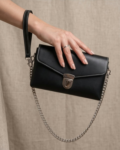 Versatile Small Leather Phone Bag– Handcrafted Luxury in a Compact Design