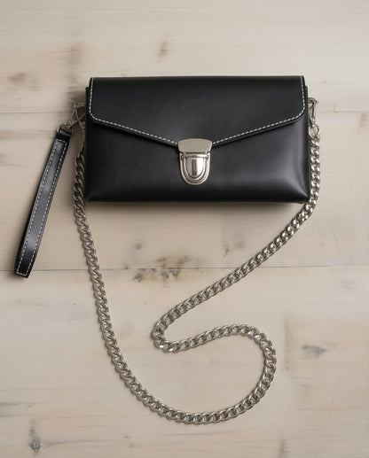 Versatile Small Leather Phone Bag– Handcrafted Luxury in a Compact Design