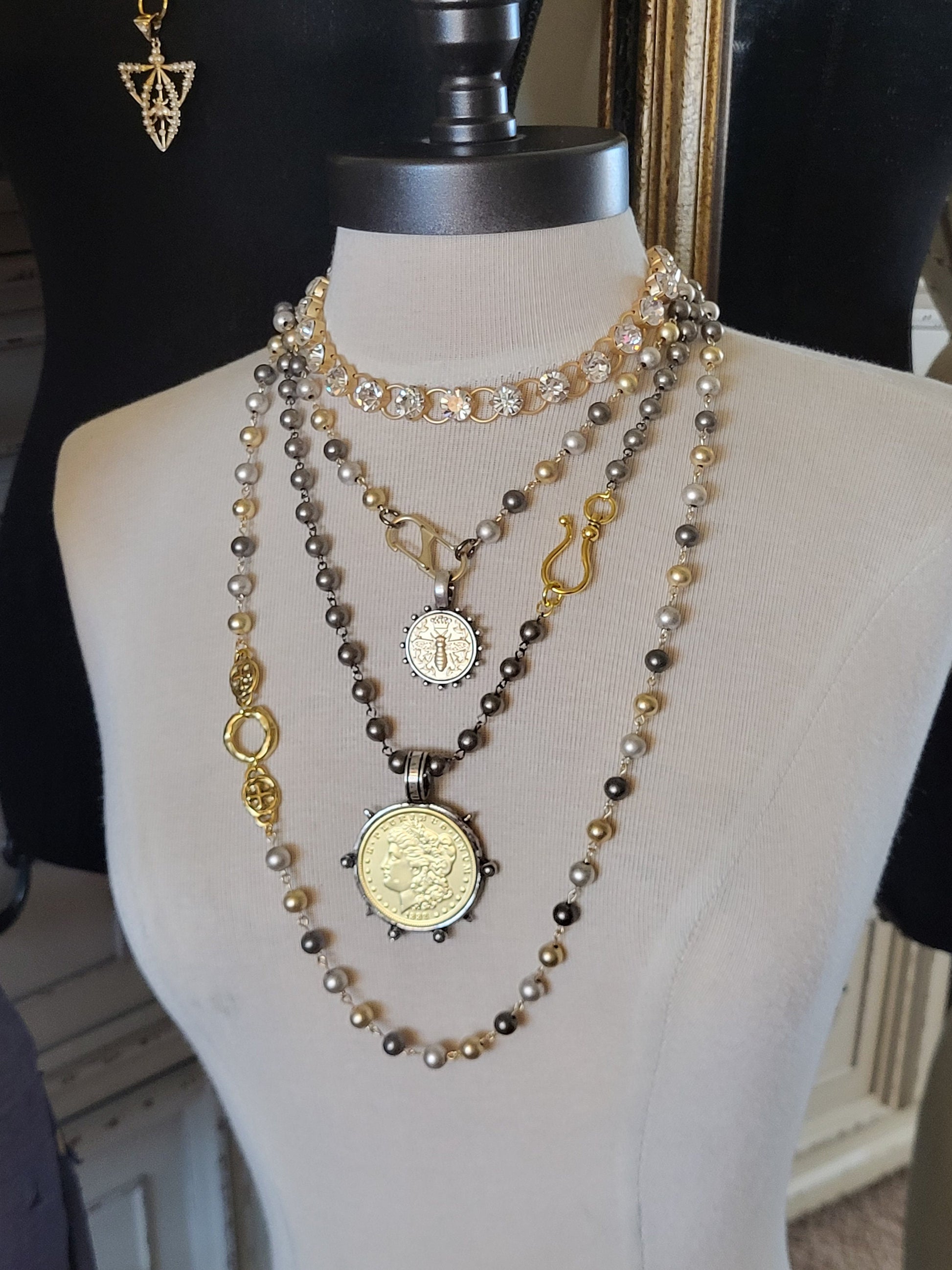 Elegant Black Pearl and Gold Liberty Coin Necklace with Oversized Clasp